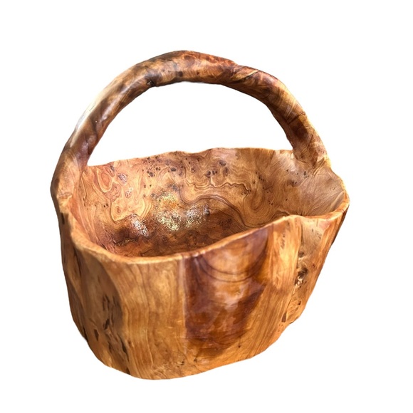 Large vintage carved wooden burled basket bowl. Root wood decorative basket. - Picture 4 of 9